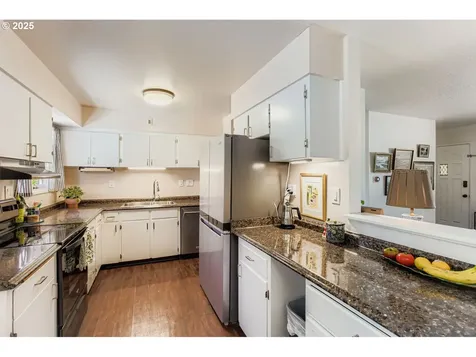 16646 SE Ankeny Street Portland OR 97233