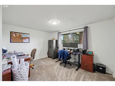 777 N 11th Street Cottage Grove OR 97424