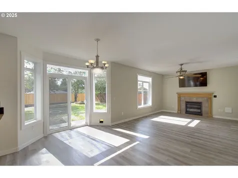 3211 NE 141st Avenue Vancouver WA 98682