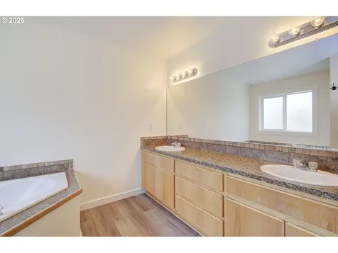 3211 NE 141st Avenue Vancouver WA 98682