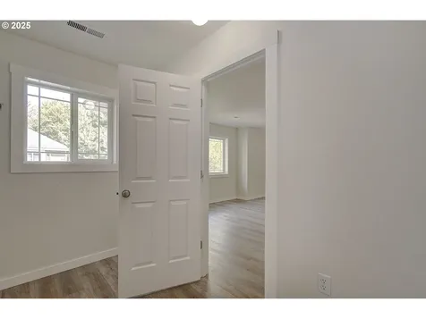 3211 NE 141st Avenue Vancouver WA 98682