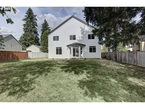 3211 NE 141st Avenue Vancouver WA 98682