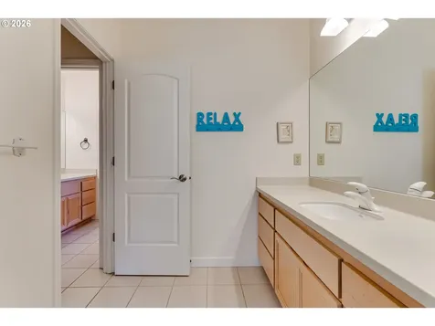 2015 E 43rd Avenue Eugene OR 97405