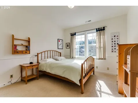 2015 E 43rd Avenue Eugene OR 97405