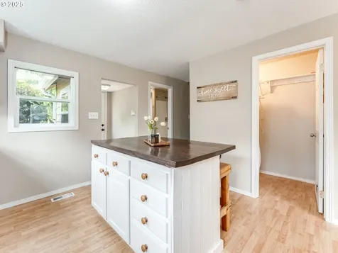 109 N Lieser Road Vancouver WA 98664