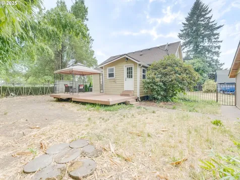 109 N Lieser Road Vancouver WA 98664