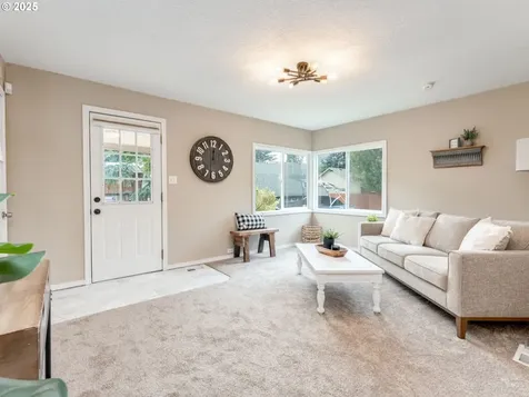 109 N Lieser Road Vancouver WA 98664
