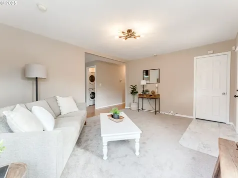 109 N Lieser Road Vancouver WA 98664