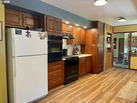 54824 Robinson Road Coquille OR 97423