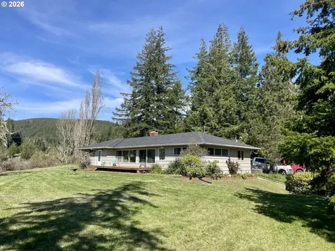 54824 Robinson Road Coquille OR 97423