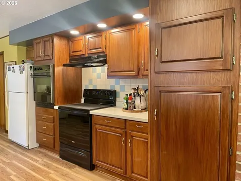 54824 Robinson Road Coquille OR 97423