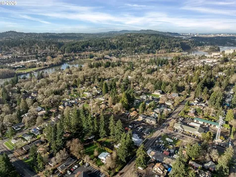 14601 SE River Road Milwaukie OR 97267
