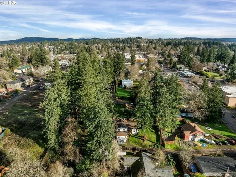 14601 SE River Road Milwaukie OR 97267