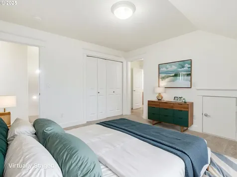 9472 SE Emerald Loop Happy Valley OR 97086