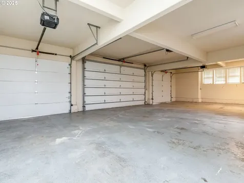 9472 SE Emerald Loop Happy Valley OR 97086