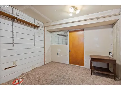 1035 SW 15th Street Lincoln City OR 97367