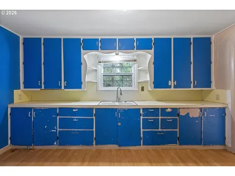 1035 SW 15th Street Lincoln City OR 97367