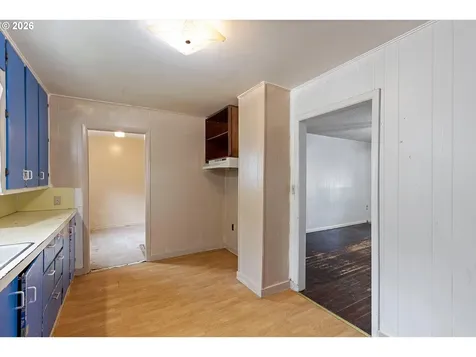 1035 SW 15th Street Lincoln City OR 97367