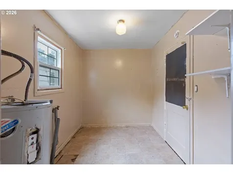 1035 SW 15th Street Lincoln City OR 97367