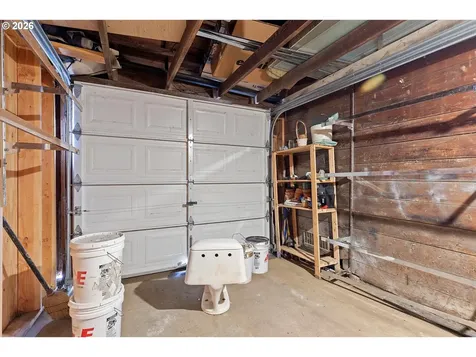 1035 SW 15th Street Lincoln City OR 97367