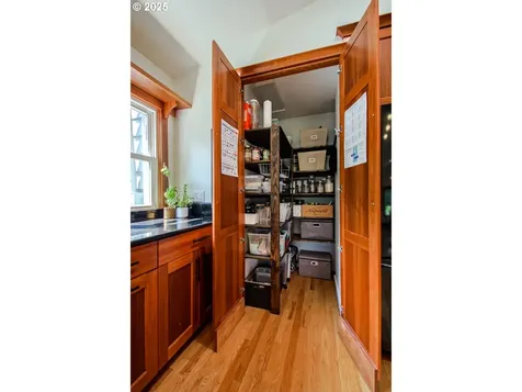 631 SW Evans Street Portland OR 97219