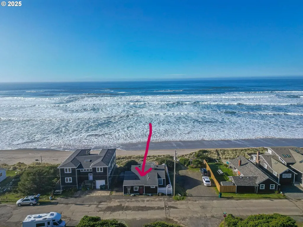 695 N Pacific Street Rockaway Beach OR 97136