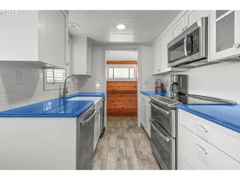 695 N Pacific Street Rockaway Beach OR 97136