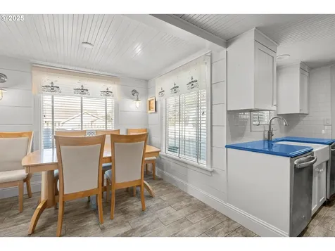 695 N Pacific Street Rockaway Beach OR 97136