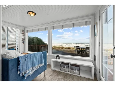 695 N Pacific Street Rockaway Beach OR 97136