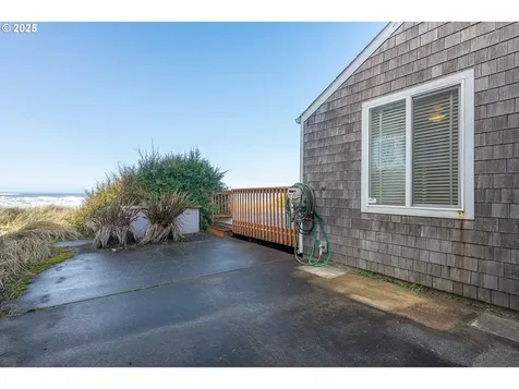 695 N Pacific Street Rockaway Beach OR 97136