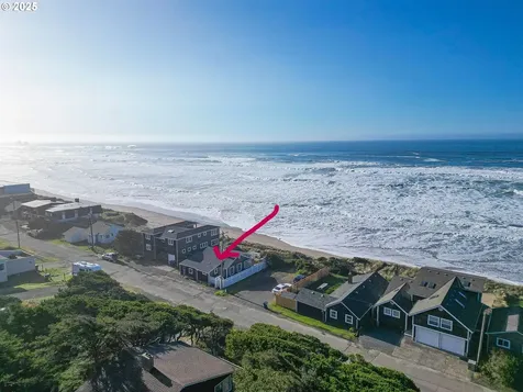 695 N Pacific Street Rockaway Beach OR 97136