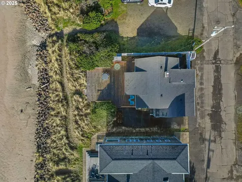 695 N Pacific Street Rockaway Beach OR 97136