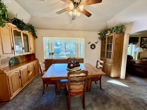918 Midland Way Brookings OR 97415