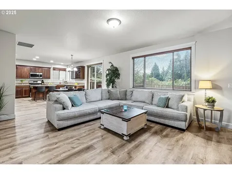 4915 NE 109th Street Vancouver WA 98686