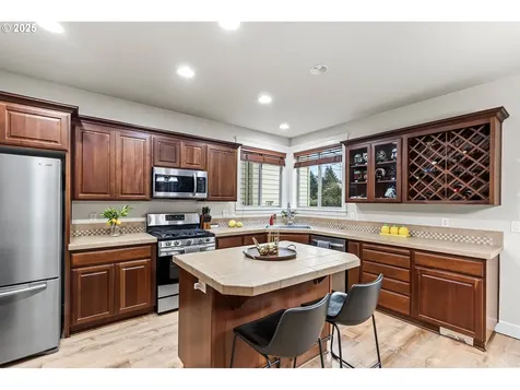 4915 NE 109th Street Vancouver WA 98686