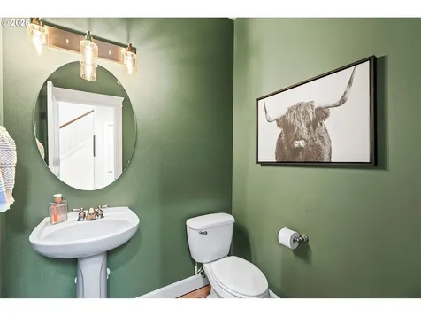 4915 NE 109th Street Vancouver WA 98686