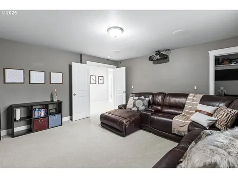 4915 NE 109th Street Vancouver WA 98686
