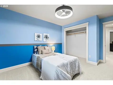 4915 NE 109th Street Vancouver WA 98686