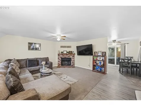 4193 SE Wynnwood Drive Hillsboro OR 97123