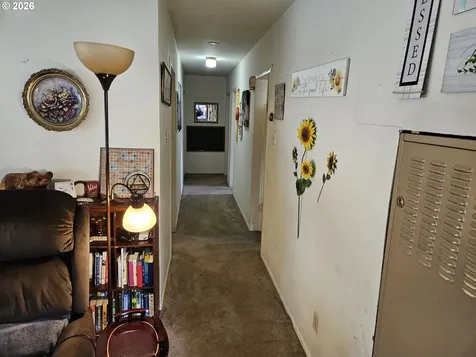 31782 Gowdyville Road Cottage Grove OR 97424