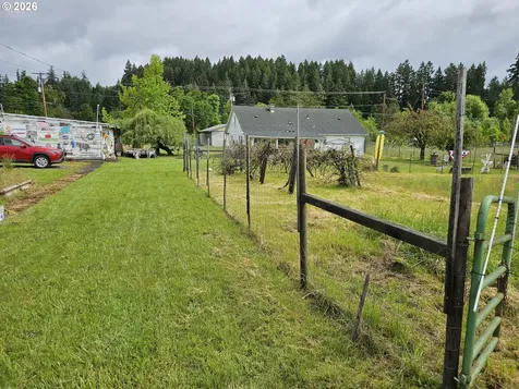 31782 Gowdyville Road Cottage Grove OR 97424