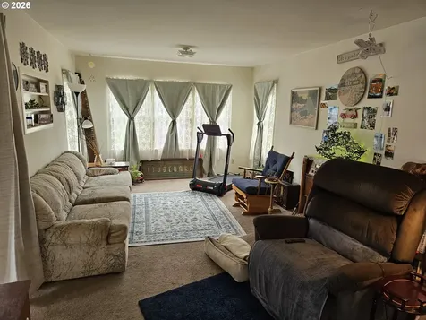 31782 Gowdyville Road Cottage Grove OR 97424