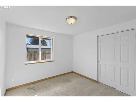 52447 SE 3rd Street Scappoose OR 97056