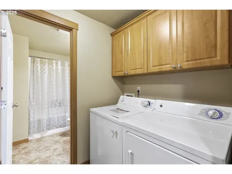 52447 SE 3rd Street Scappoose OR 97056