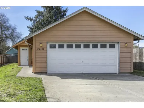 52447 SE 3rd Street Scappoose OR 97056