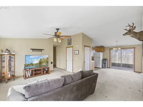 52447 SE 3rd Street Scappoose OR 97056