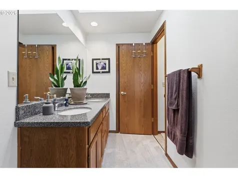 33954 Vista Lane Warren OR 97053