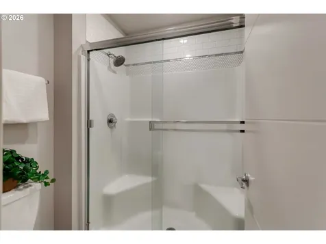8062 SE Butternut Creek Parkway Hillsboro OR 97123