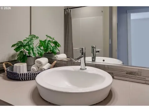 8062 SE Butternut Creek Parkway Hillsboro OR 97123