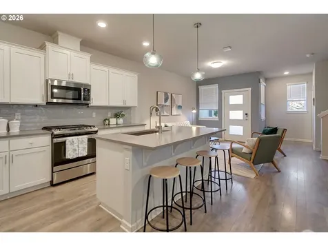 8062 SE Butternut Creek Parkway Hillsboro OR 97123